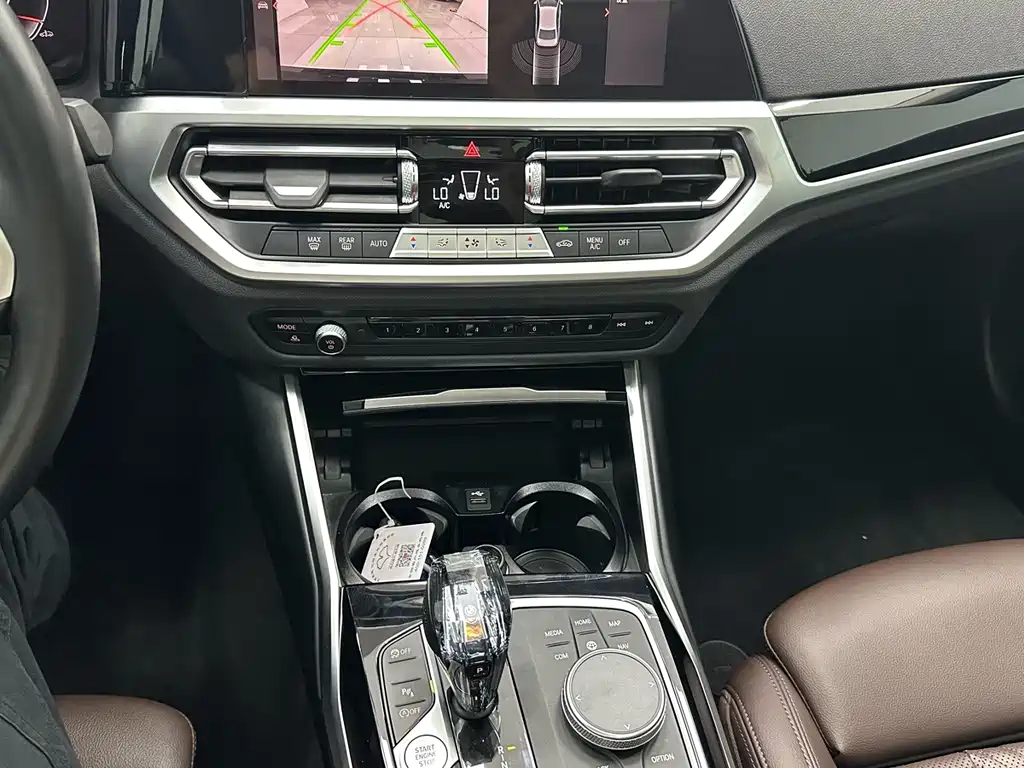 BMW 3 Series 2022 — фото 14