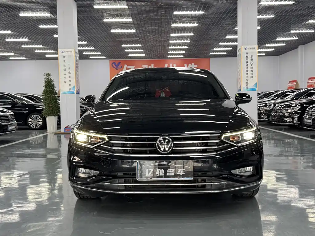 Volkswagen Magotan 2021