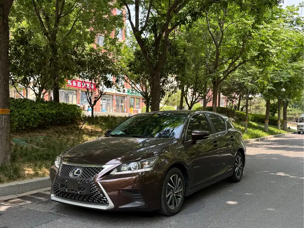 Lexus CT 2018