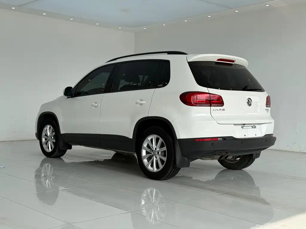 Volkswagen Tiguan 2019 — фото 24