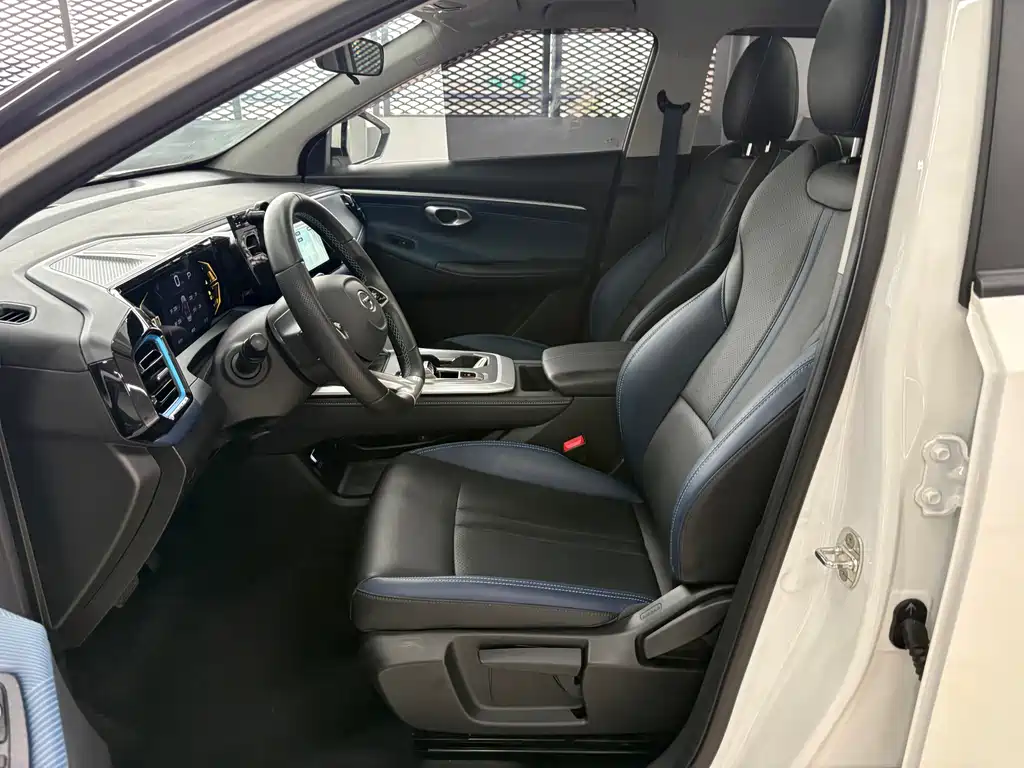 GAC Trumpchi GS3 2025 — фото 7