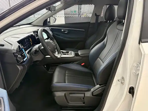 GAC Trumpchi GS3 2025