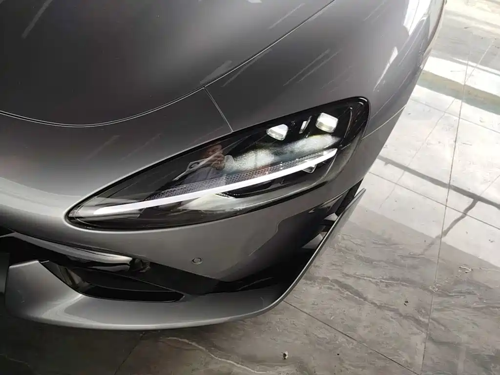 Xiaomi SU7 Ultra 2025 — фото 18