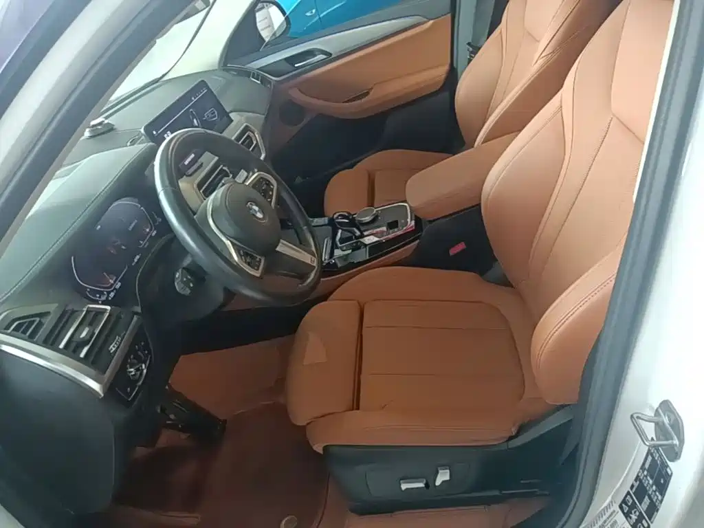 BMW X4 2022 — фото 15