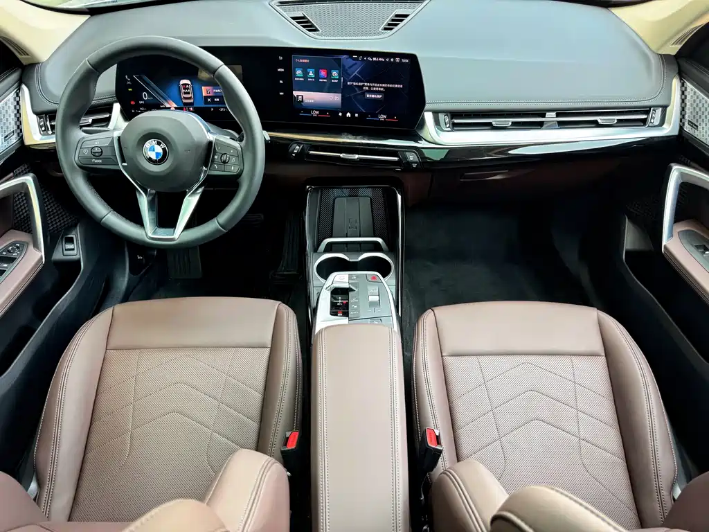 BMW X1 2025 — фото 11
