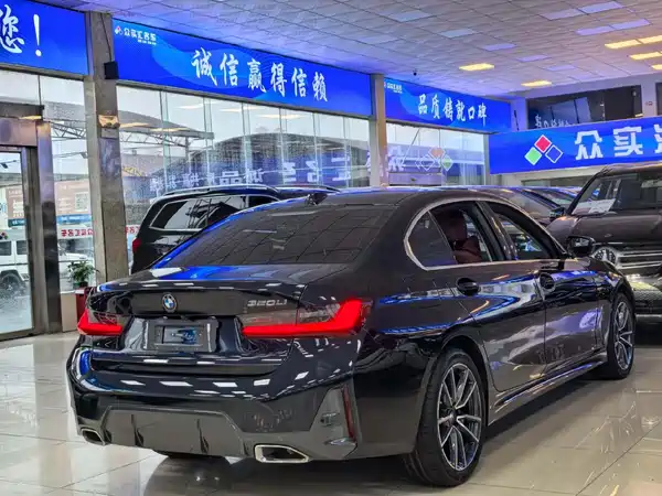 BMW 3 Series 2023