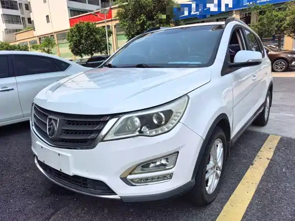 Baojun 560 2015