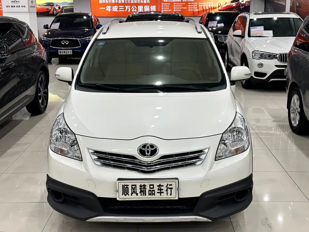 Toyota Verso 2016 — фото 2