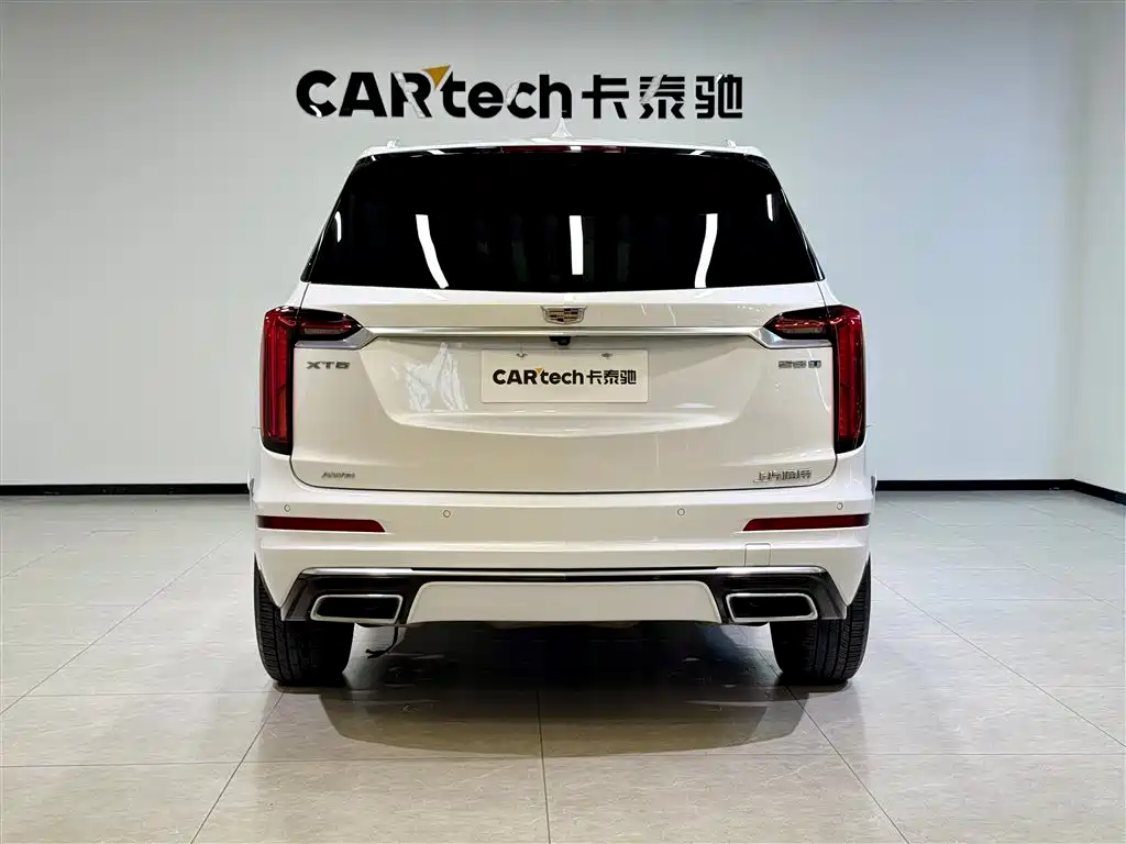 Cadillac XT6 2022 — фото 5