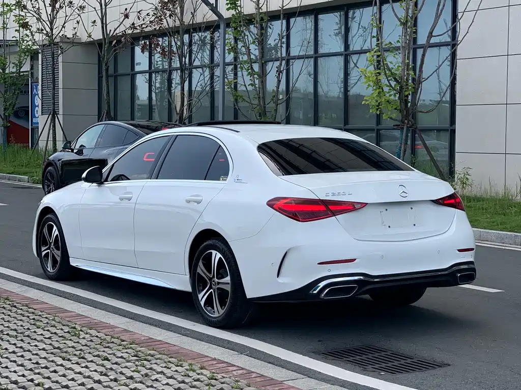 Mercedes-Benz C-Class 2022 — фото 5