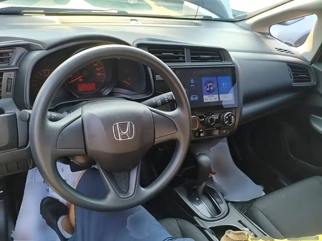 Honda Fit 2019 — фото 10