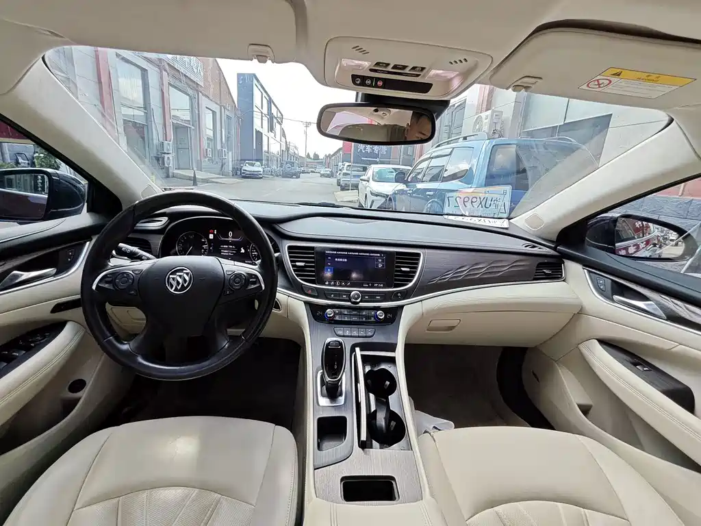 Buick LaCrosse 2019 — фото 11
