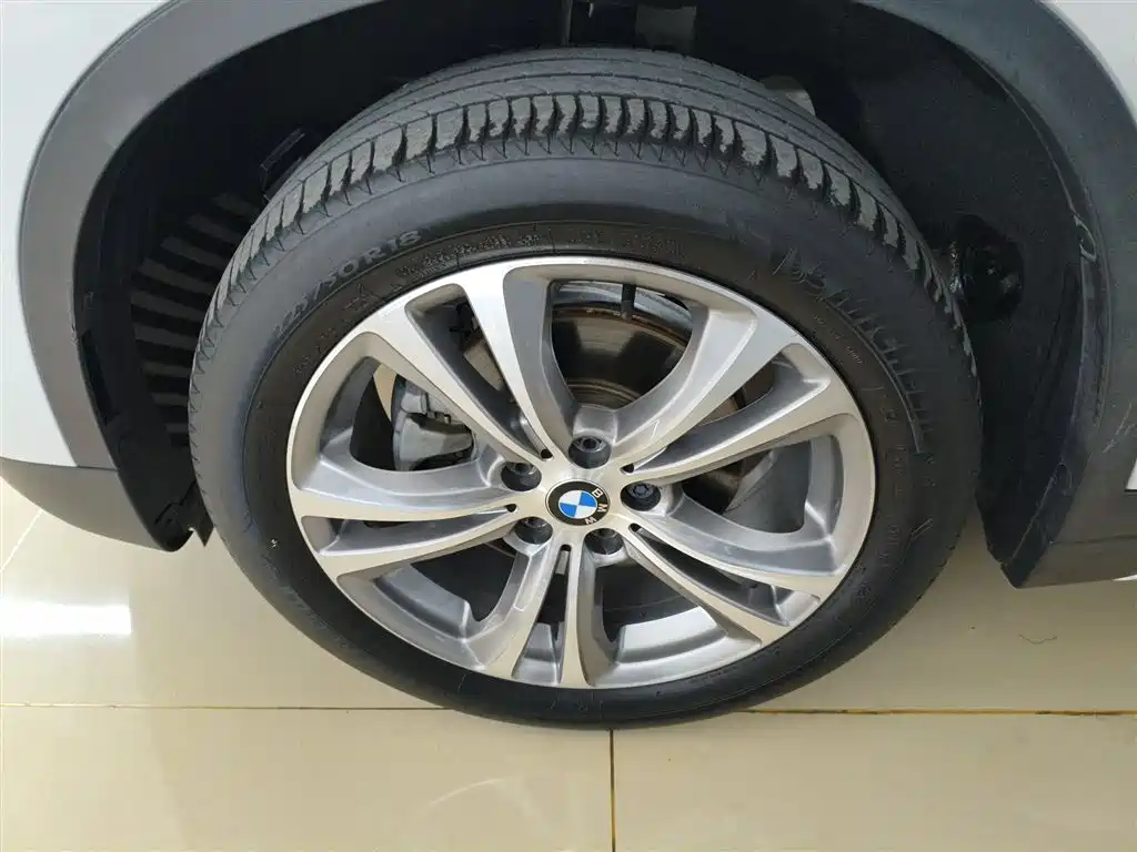 BMW X1 2017 — фото 25
