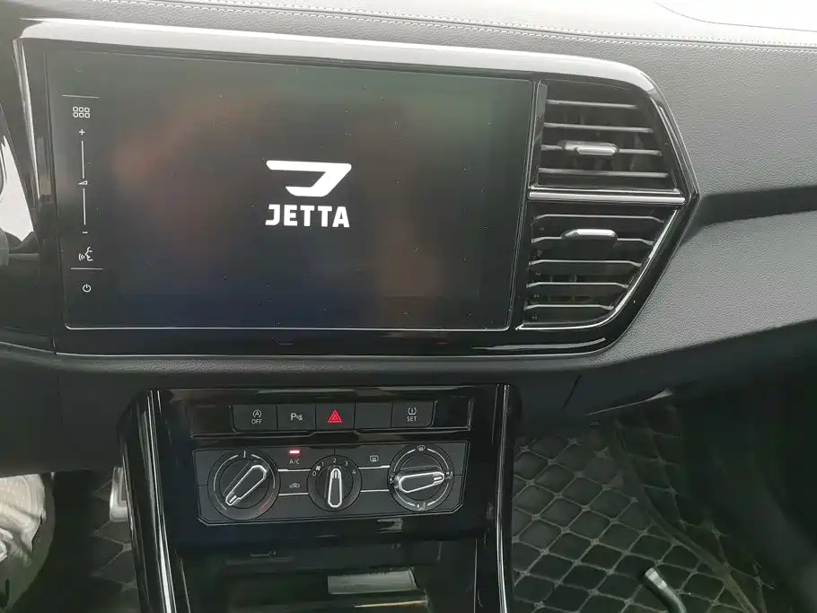 Jetta VS7 2022 — фото 13