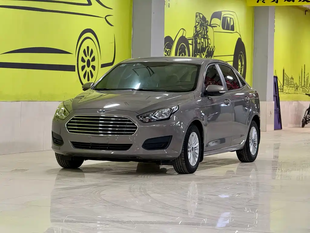 Ford Escort 2018