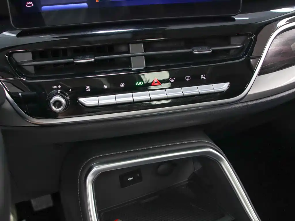 Haval H6 2022 — фото 10
