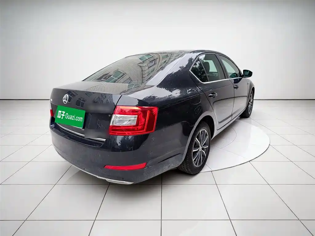 Skoda Octavia 2016 — фото 4