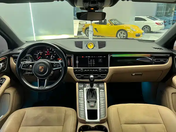 Porsche Macan 2018
