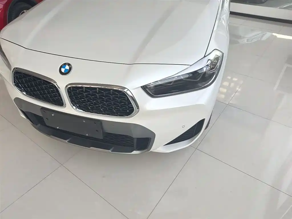 BMW X2 2023 — фото 24