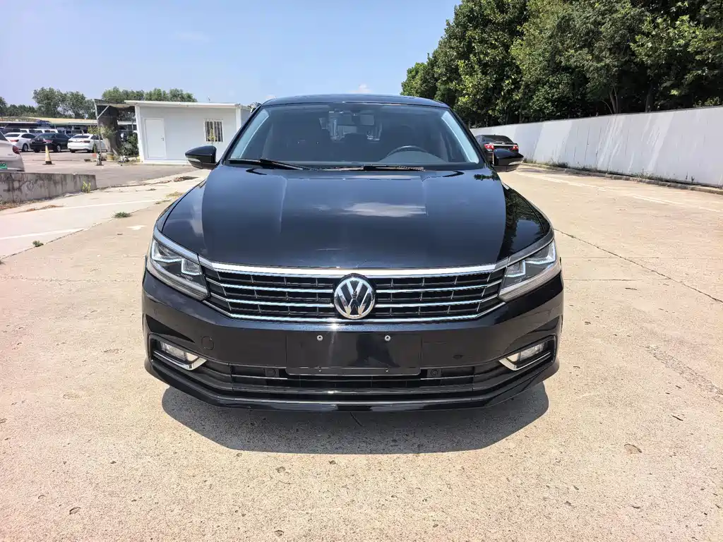 Volkswagen Passat 2019 — фото 2