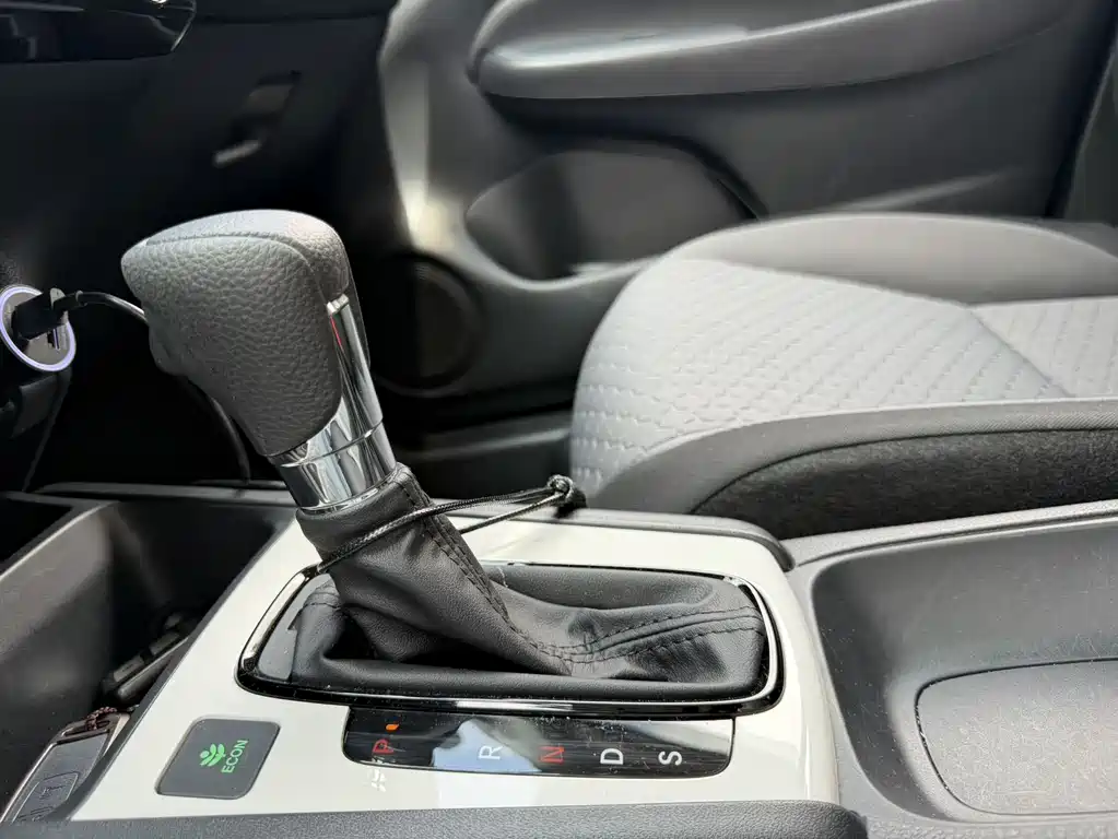 Honda Fit 2024 — фото 13