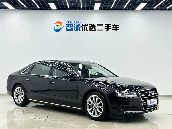 Audi A8 2014