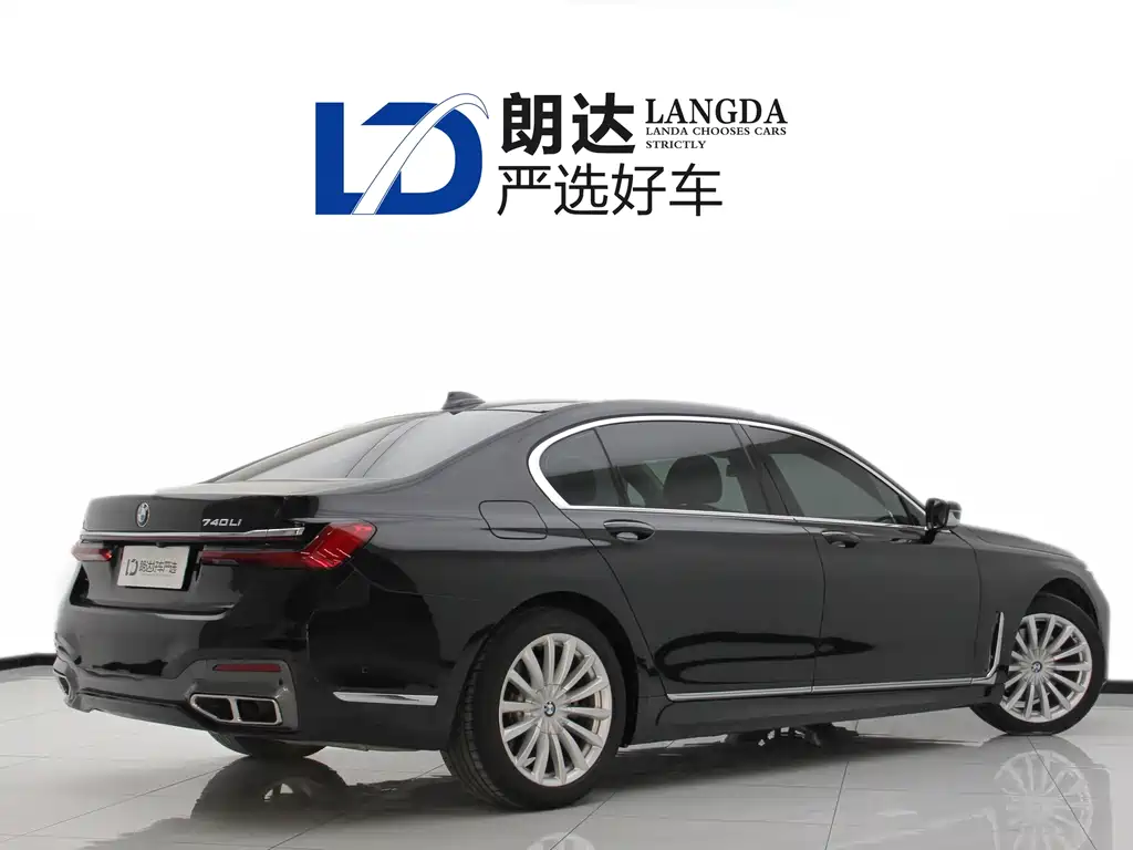 BMW 7 Series 2018 — фото 10