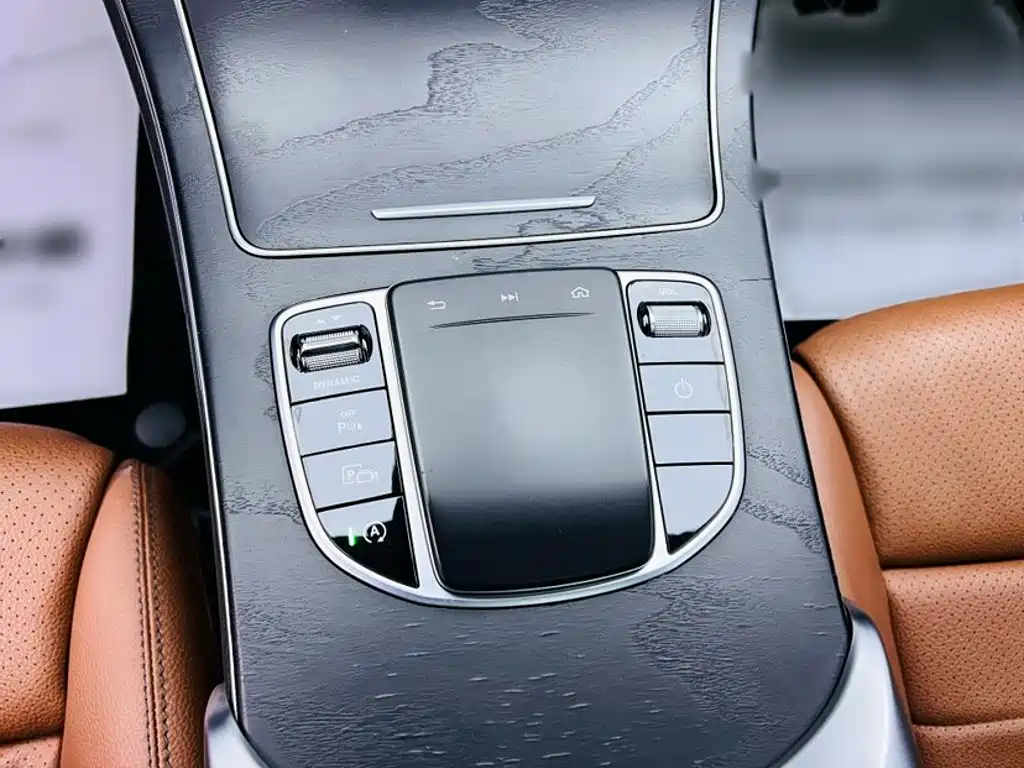 Mercedes-Benz C-Class 2019 — фото 16