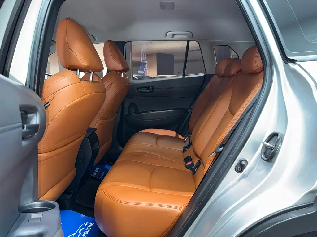 Toyota Frontlander 2024 — фото 8