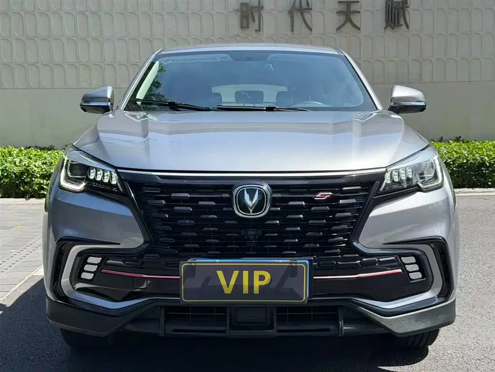 Changan CS85 COUPE 2021 — фото 12