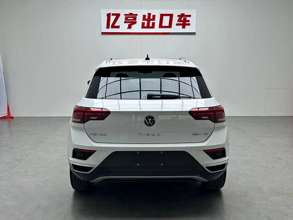 Volkswagen T-Roc 2023 — фото 18