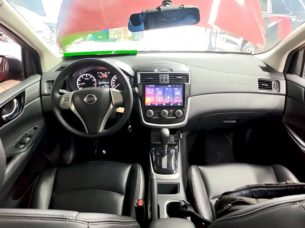 Nissan Tiida 2019 — фото 10