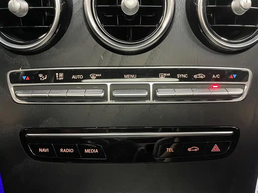 Mercedes-Benz C-Class 2021 — фото 20