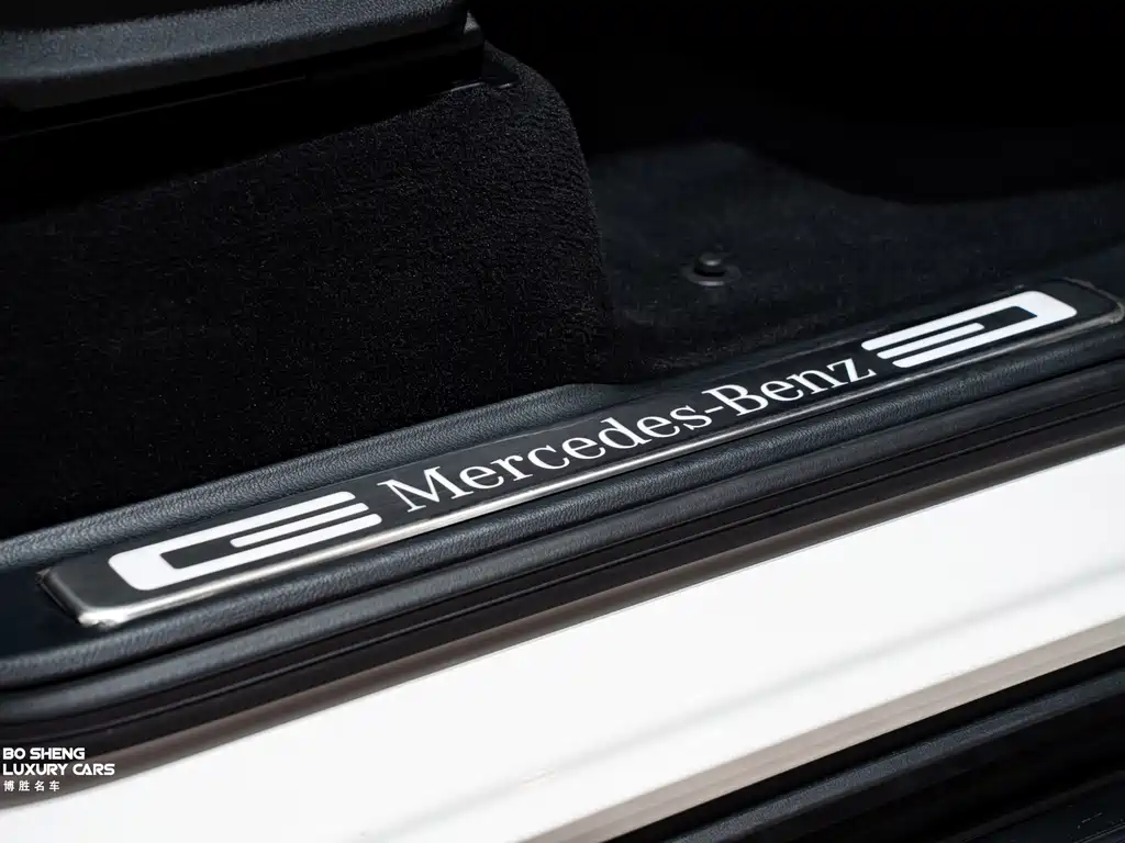 Mercedes-Benz G-Class 2023 — фото 16