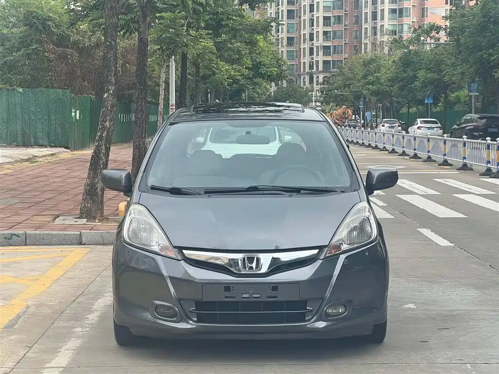 Honda Fit 2012 — фото 2