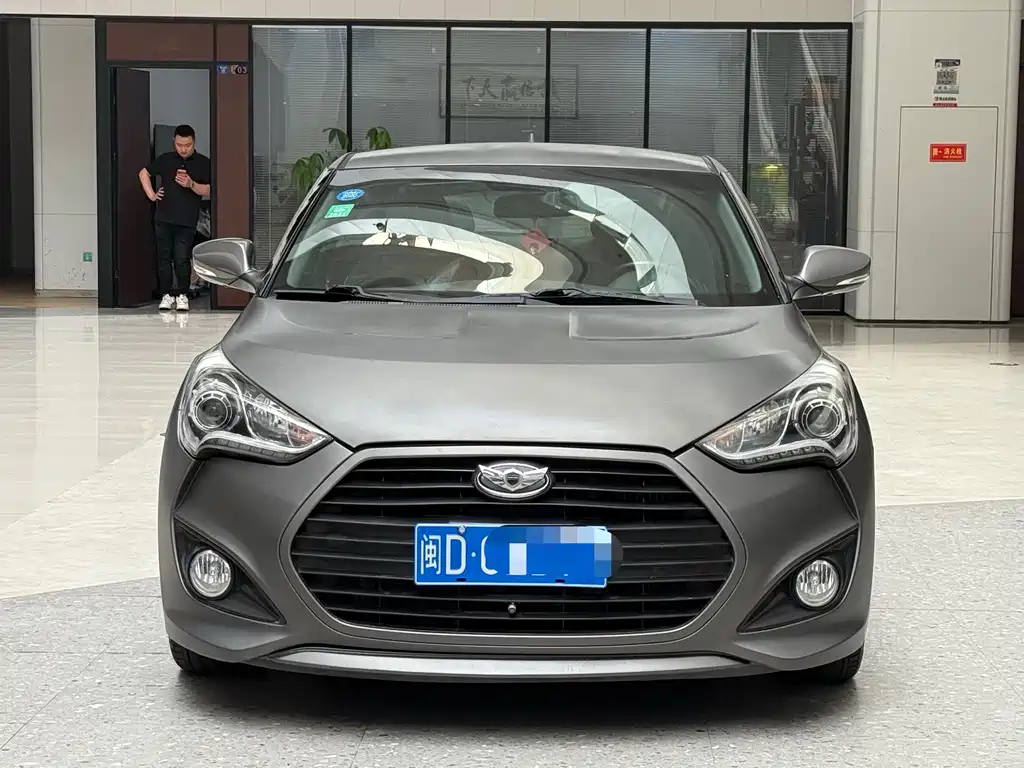 Hyundai Veloster 2015 — фото 2