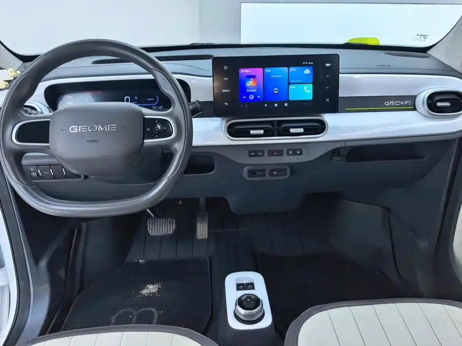 Geely Galaxy Panda 2025 — фото 12