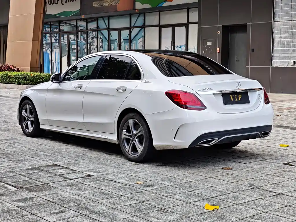Mercedes-Benz C-Class 2021 — фото 16