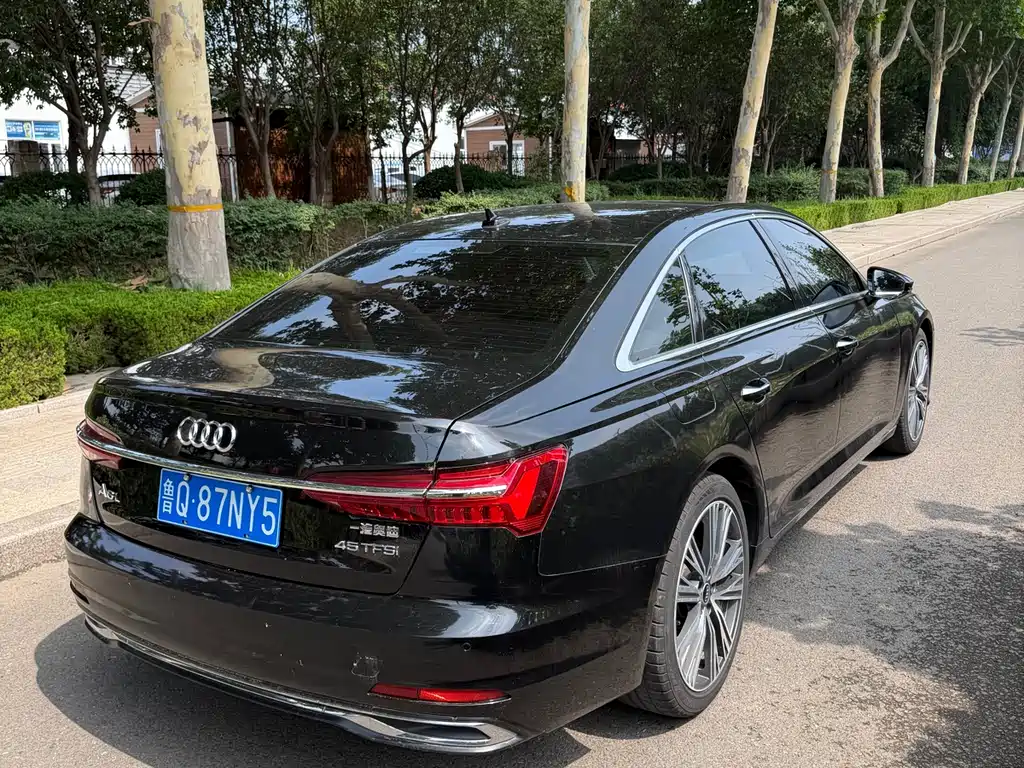 Audi A6L 2023 — фото 12