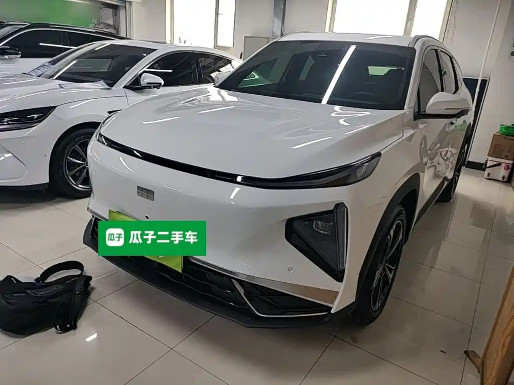 Geely Galaxy L7 2025 — фото 1