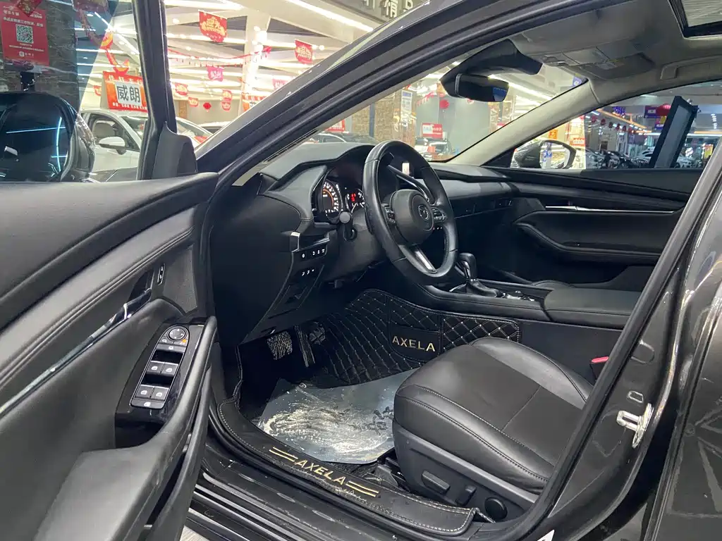 Mazda 3 Angkesela 2022