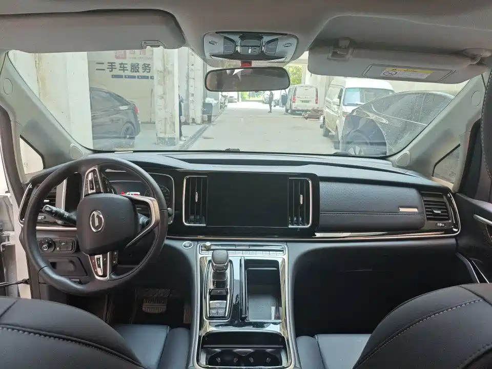 GAC Motor Trumpchi M8 2024 — фото 3