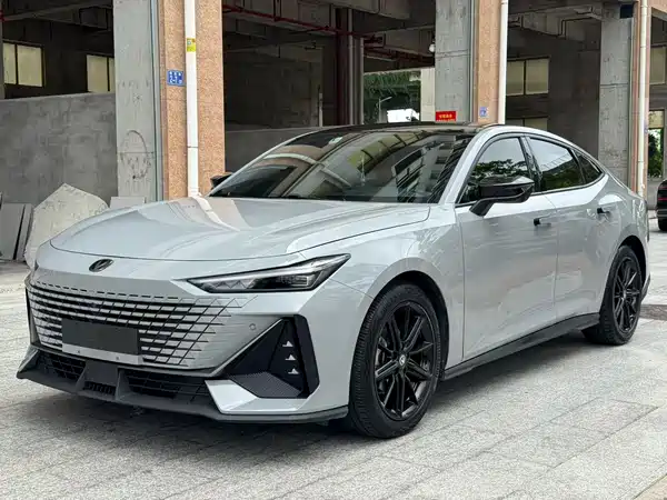 Changan UNI-V 2022