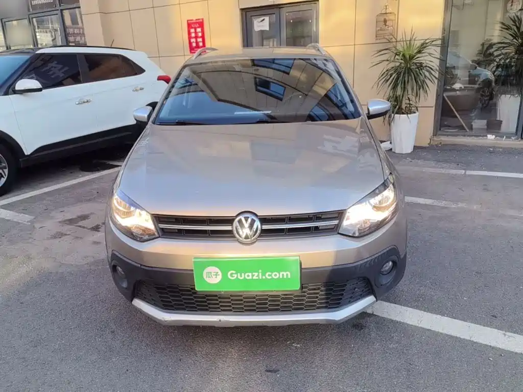 Volkswagen Polo 2016