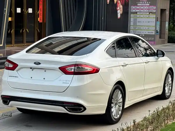 Ford Mondeo 2013