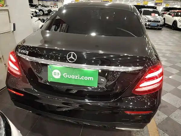 Mercedes-Benz E-Class 2019