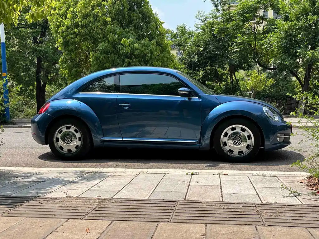 Volkswagen Beetle 2016