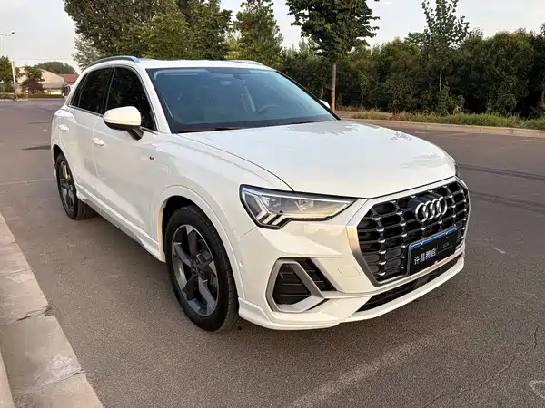 Audi Q3 2022