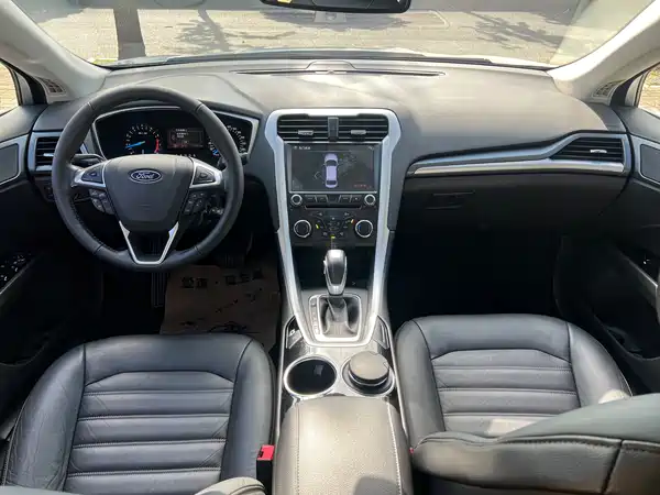 Ford Mondeo 2016