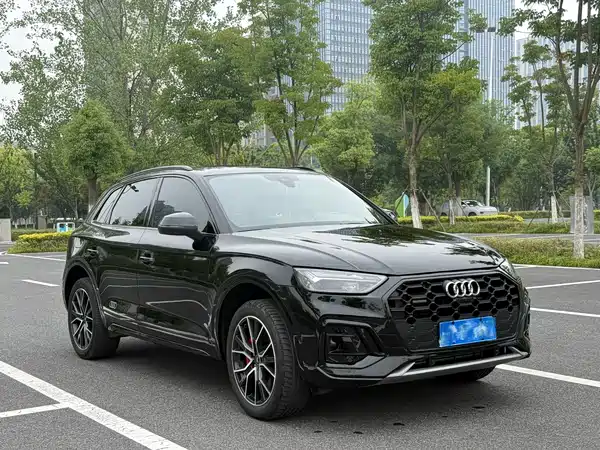 Audi Q5L 2025